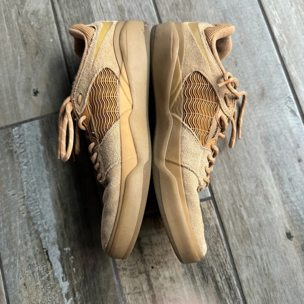 Nike Mens ISHOD Wair Wheat Skate Shoe 10.5